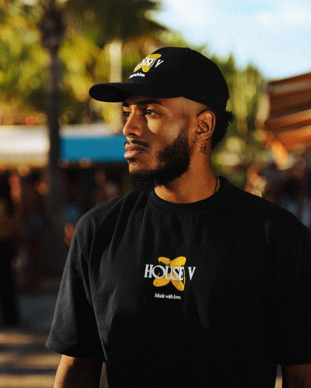 Casquette noire et gold