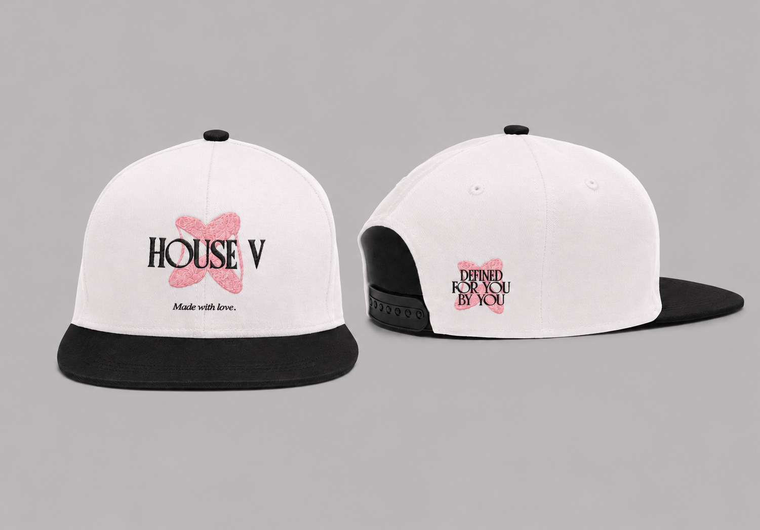 Casquette blanche et rose